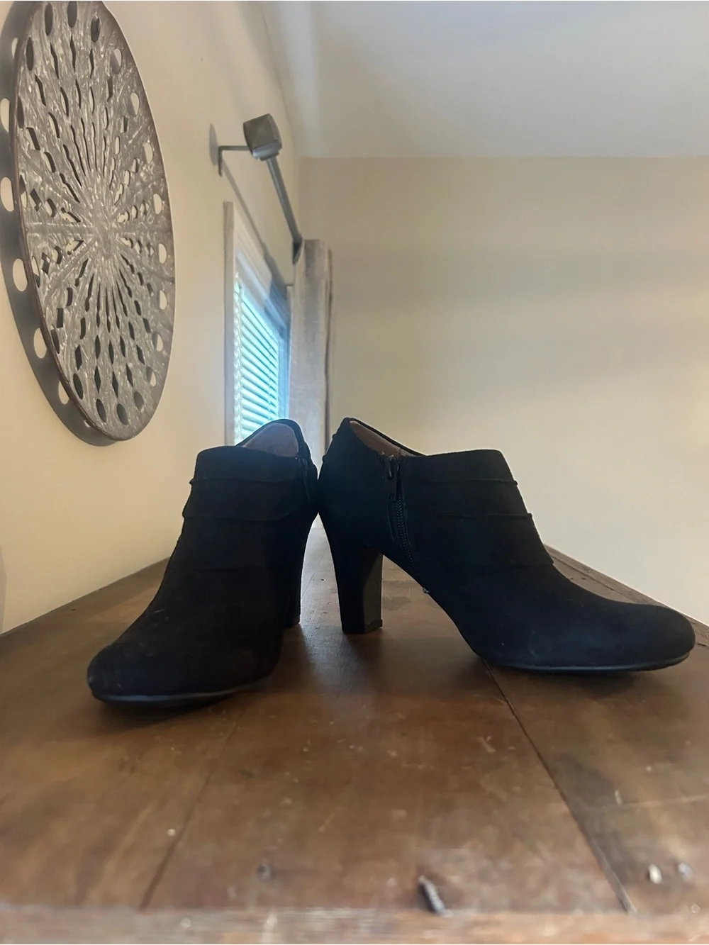 Lifestride Women's Suede Heel Booties-Corie